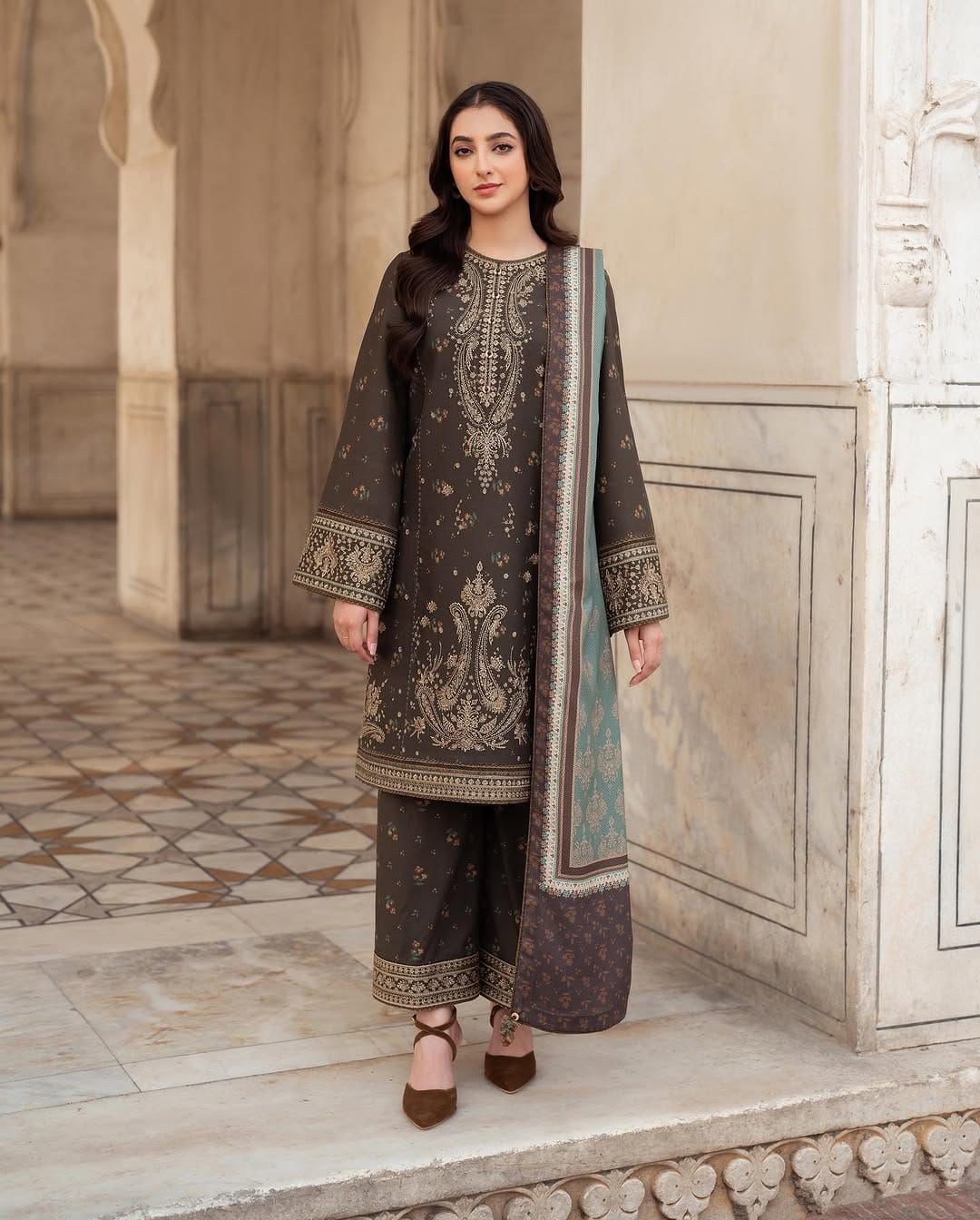 Jazmin 4632 – Premium Dhanak with Digital Wool Shawl